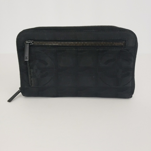 Chanel Canvas Wallet - Picture 2 of 8